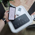 Klimatizáciu môžete ovládať priamo cez ovládací panel, pomocou diaľkového ovládača alebo mobilnej aplikácie.