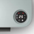 Detailný pohľad na dotykový ovládací panel elektrického ohrievača s LED displejom.